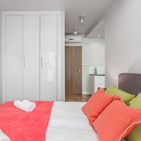 Rent Like Home - Oxygen Wronia 45 II Варшава Экстерьер фото